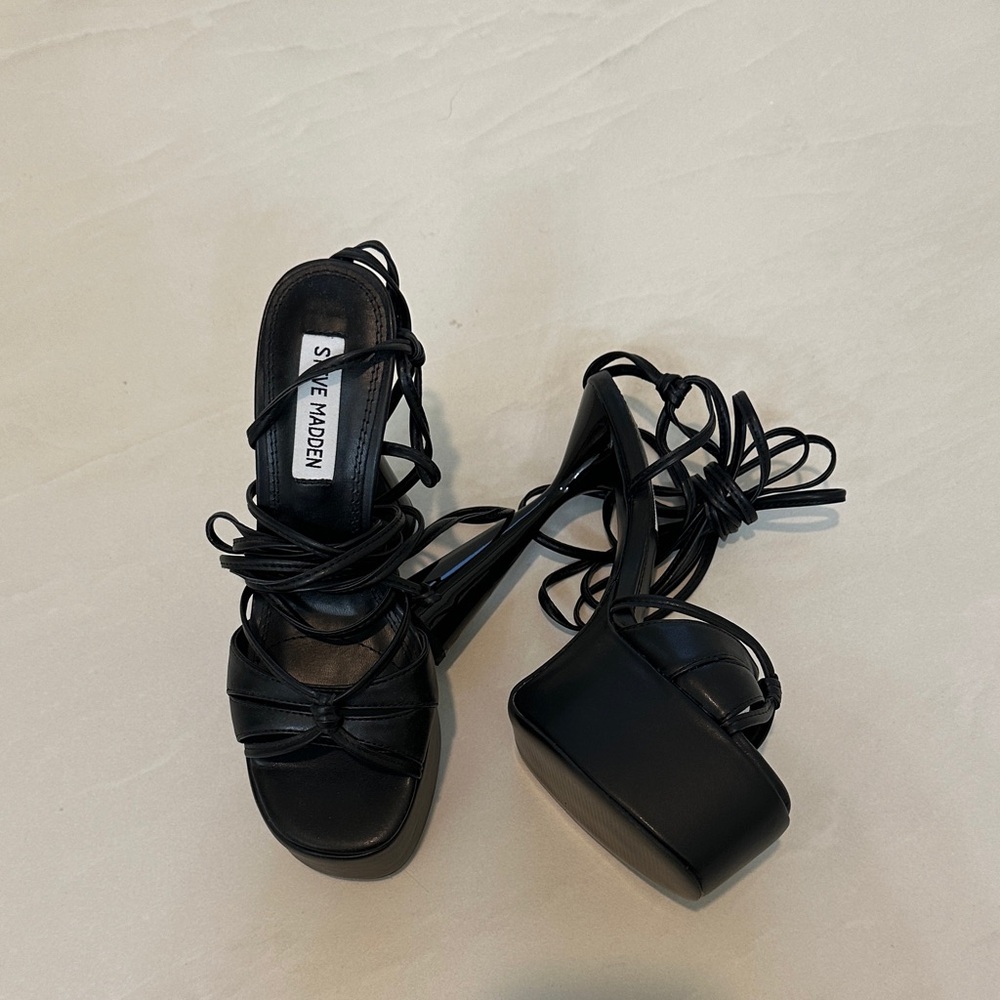 Steve Madden Black Lace-Up Platform Heels